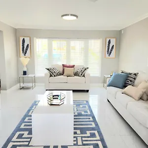 Brand New Luxurious Townhouse In Negril