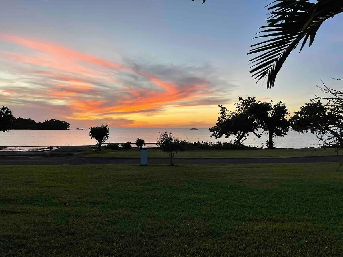 Apartment Caribbean Bliss - Oceanfront Studio With Stunning Views Negril