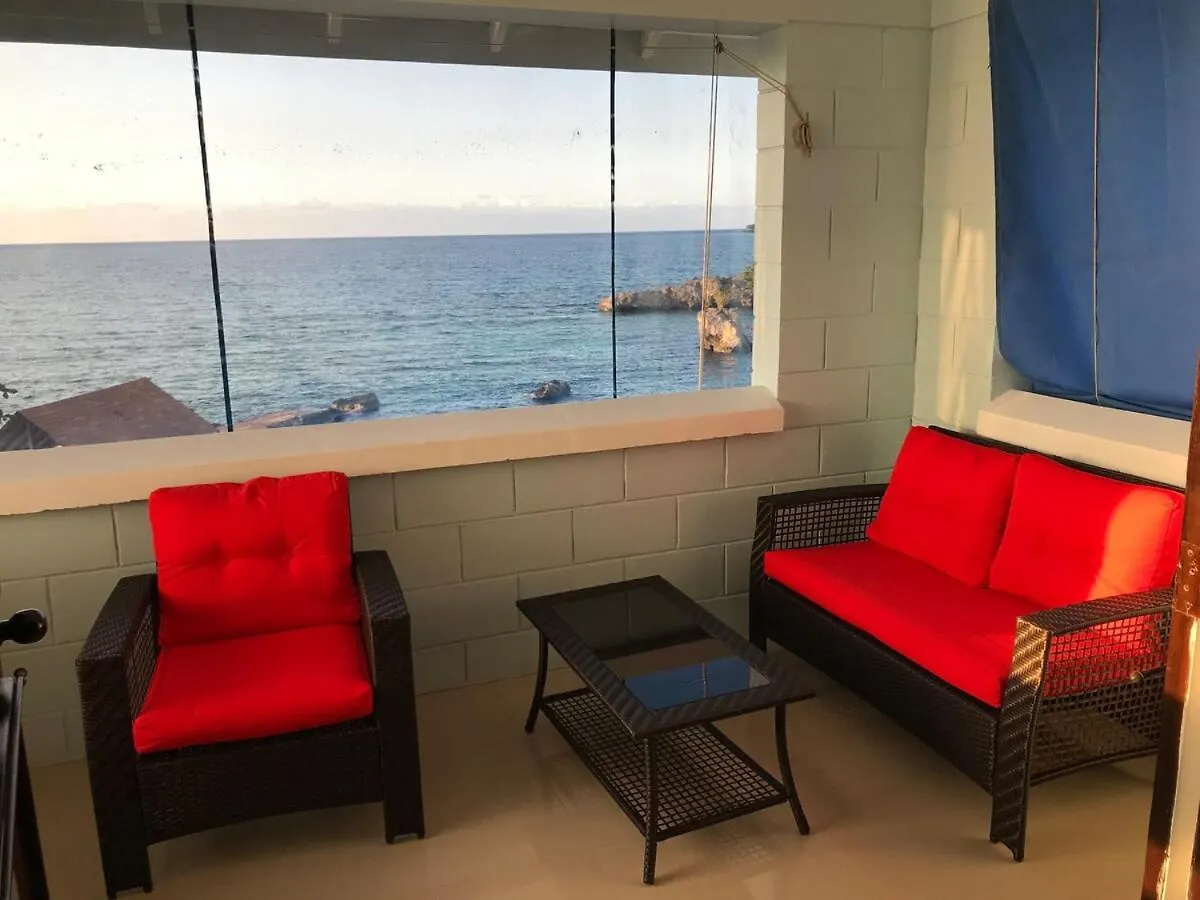 Caribbean Bliss - Oceanfront Studio With Stunning Views Negril Jamaica